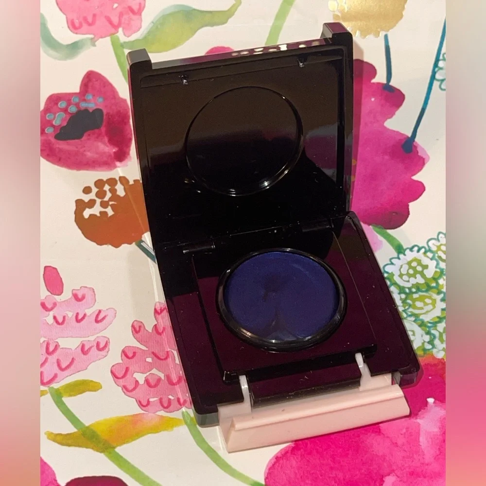 Doll 10 hydragel eyeliner - Picture 2 of 4